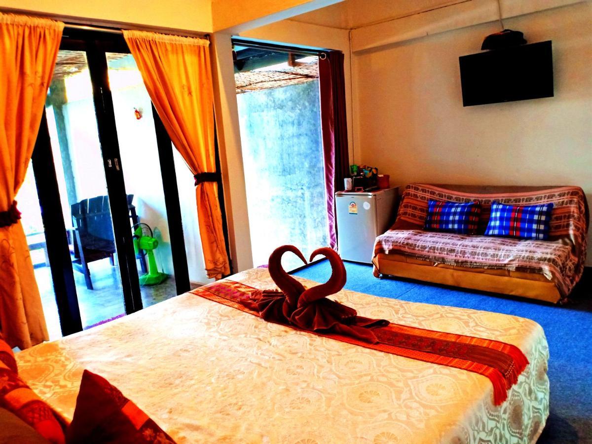 Sofa Gallery Hotel Nong Khai Extérieur photo